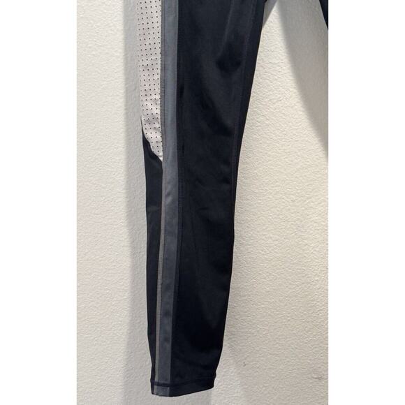 Athleta Women’s Size Medium Colorblock Contender 7/8 Tight Navy Blue Gym Workout - Picture 6 of 8